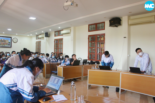 Nín thở dõi theo diễn biến Bán kết 2 cuộc thi “Đường lên đỉnh Olympia” lần thứ III năm học 2021 - 2022